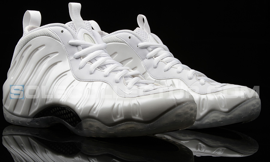 penny hardaway white shoes