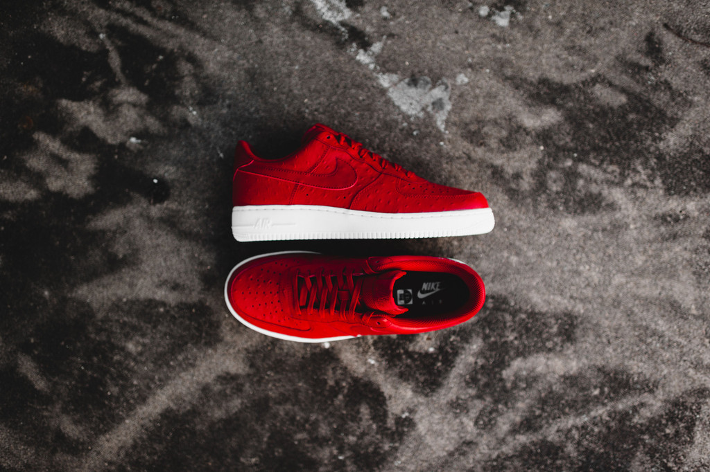 air force 1 low lv8 red
