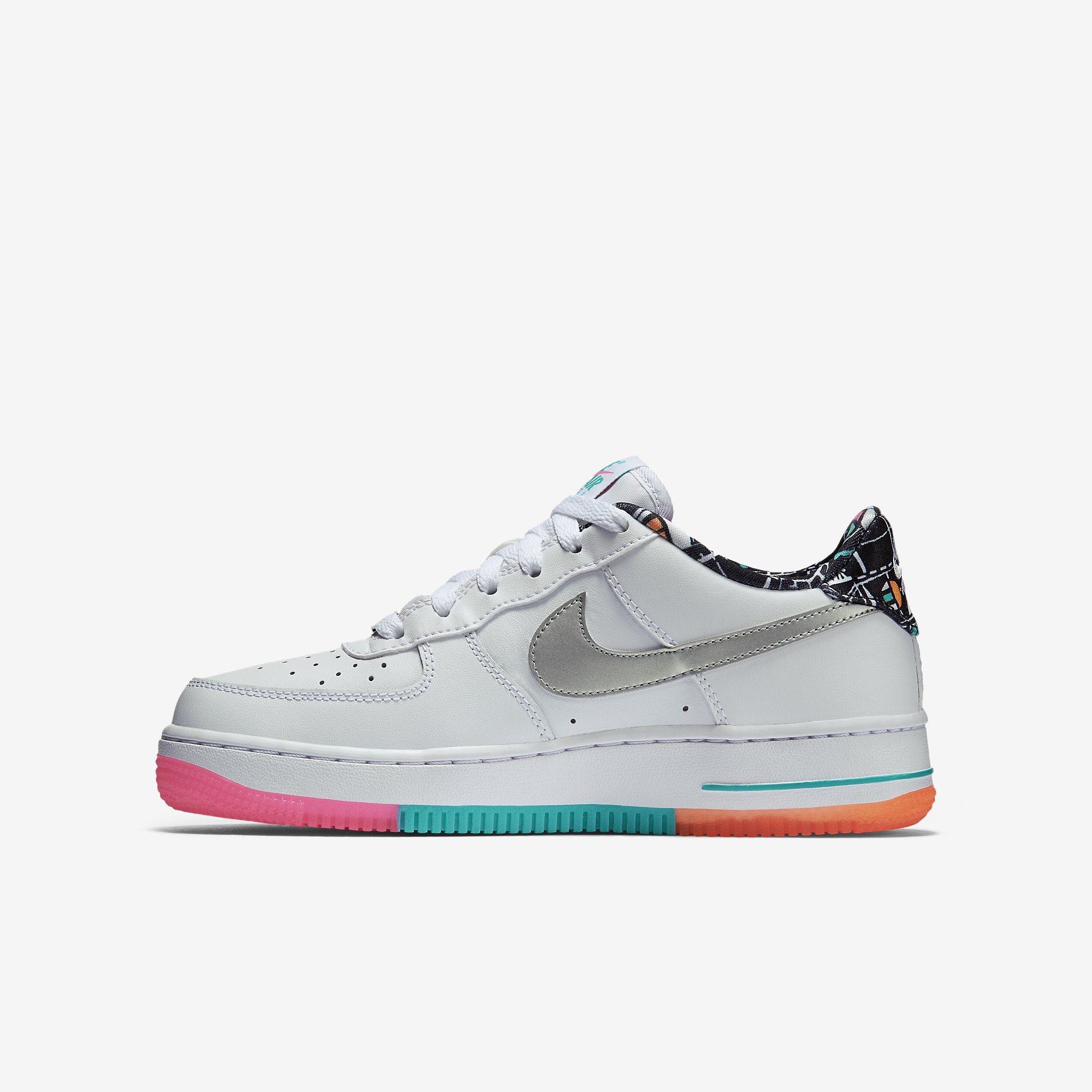 size 5.5 air force 1