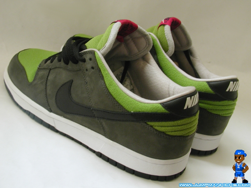 kermit the frog nike dunks