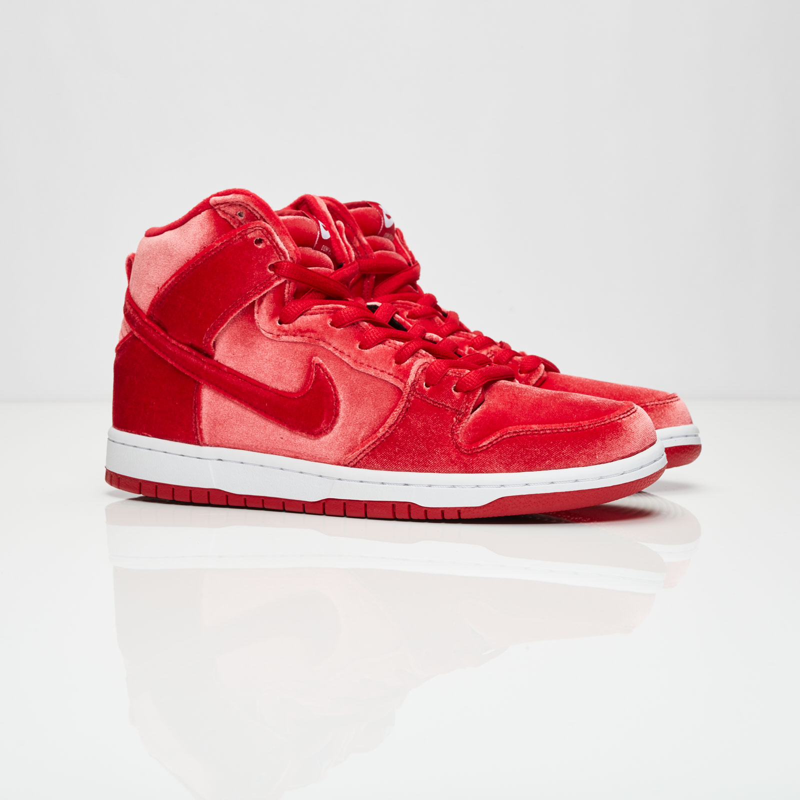 nike dunk red