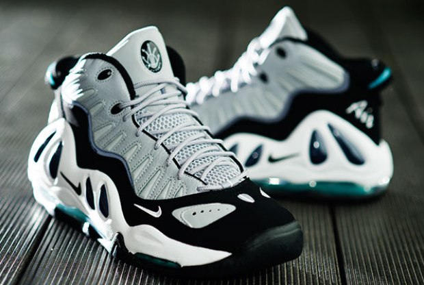 nike air max uptempo spurs