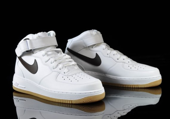 Nike Air Force 1 Mid White/Velvet Brown - Air 23 - Air Jordan Release ...