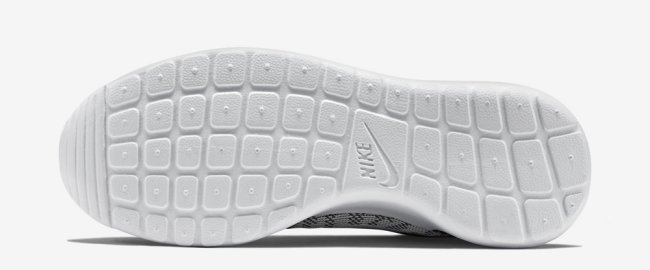 Nike Women's Roshe Run Knit Jacquard - Cool Grey / White - Air 23 - Air ...